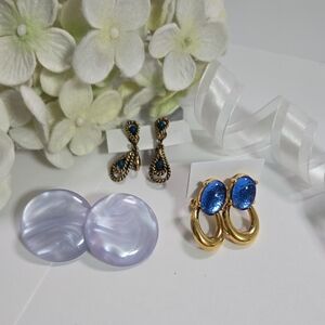 Vintage Clip On Earrings in Shades of Blue Set Of 3